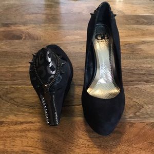 Gianni Bini spiked heels
